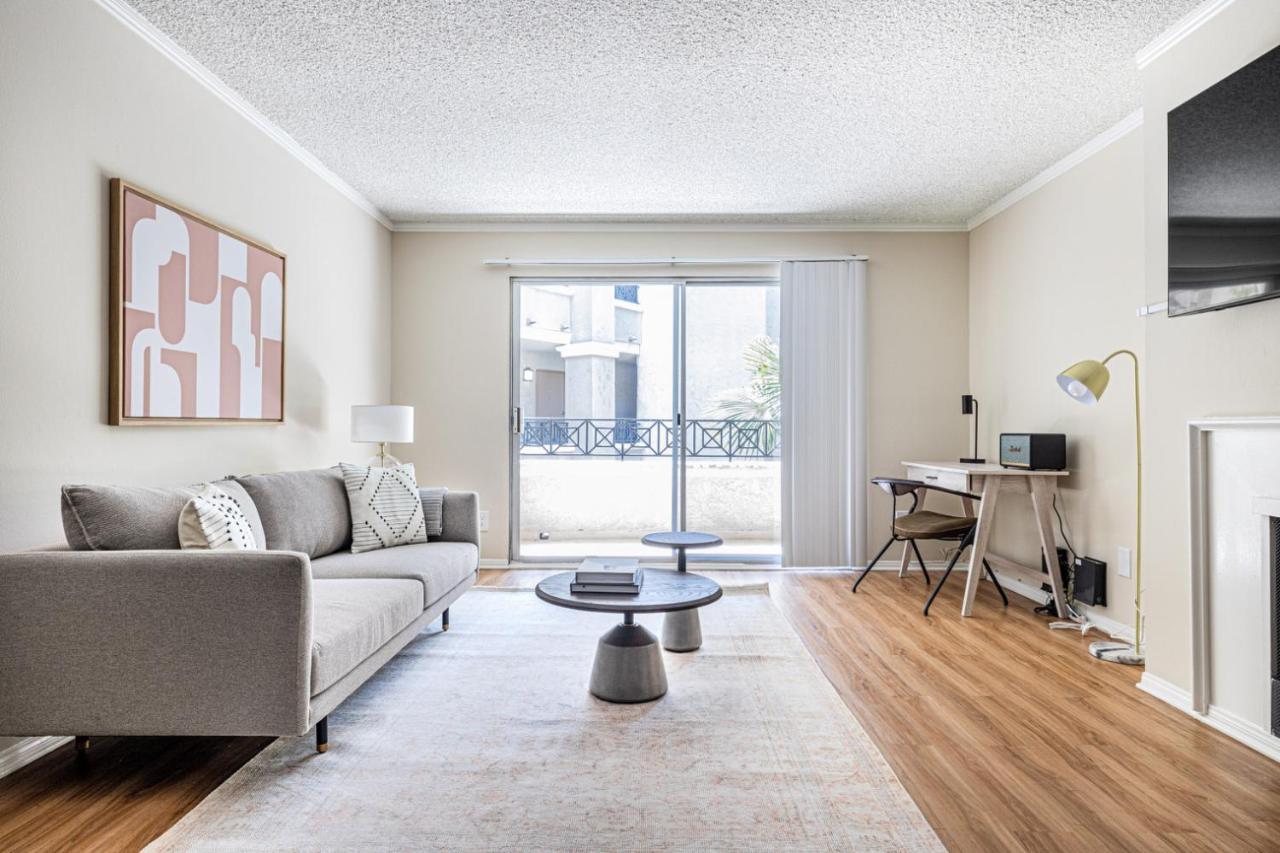 Apartamento Playa Del Rey 2br W Pool Gym Nr Lax Lax-426